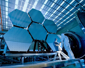 可穿戴設(shè)備不好賣了， Apple Watch 依舊一枝獨(dú)秀